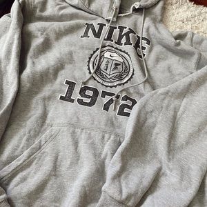 Vintage Nike hoodie